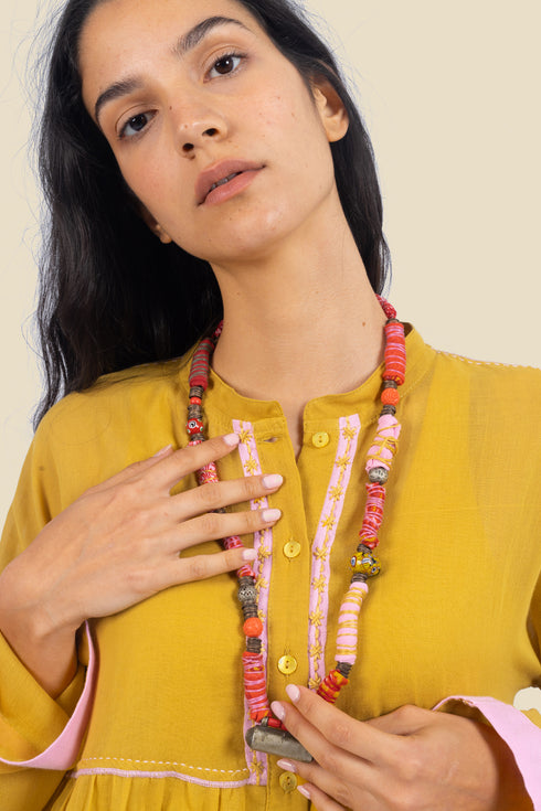 Shirt in voile with button down and round neckline
